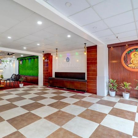 Hotel Brundavan International Guntur Exterior photo